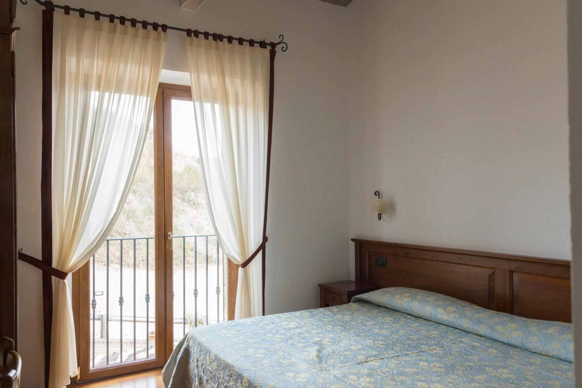 Colleverde Country House & Spa Urbino Exterior photo