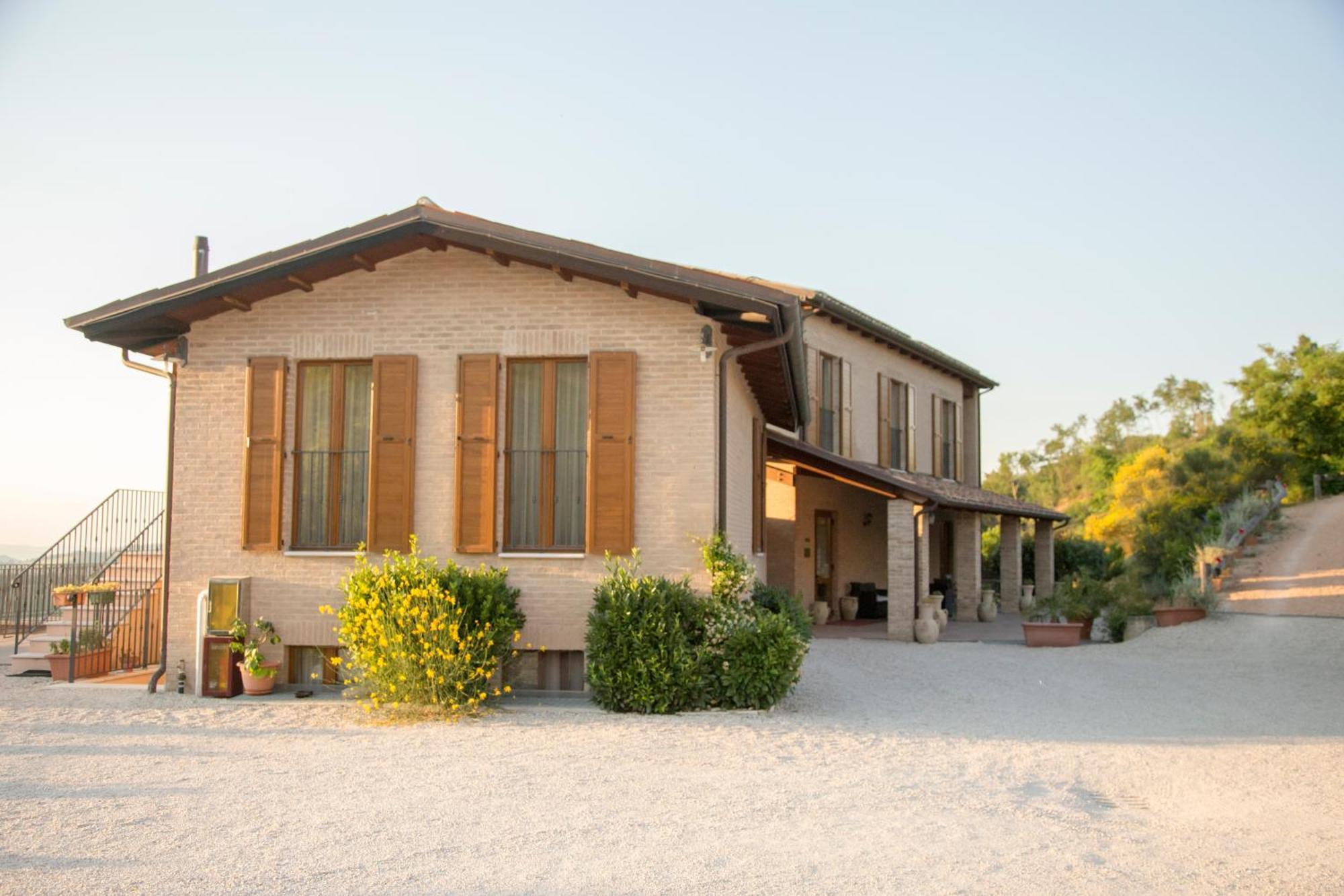 Colleverde Country House & Spa Urbino Exterior photo